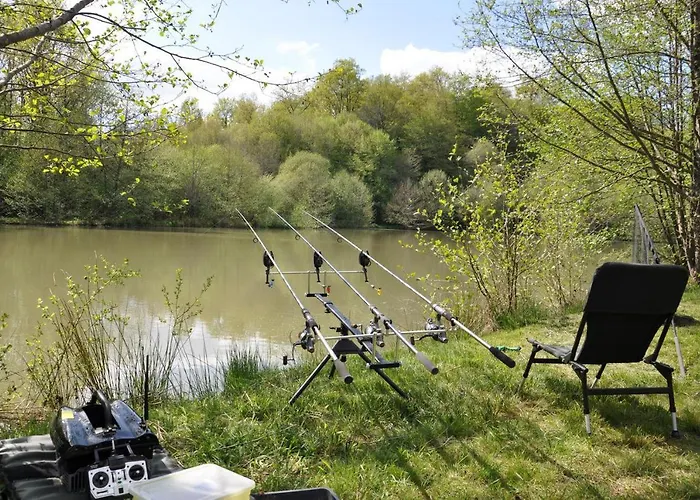 Les Du Moulin Du Chatain 2 * Payzac (Dordogne)